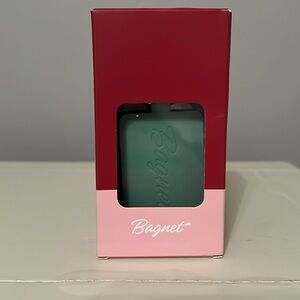 Bagnet Magnetic Purse Hanger